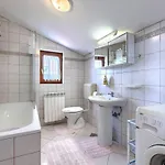 Maria By Interhome Pula