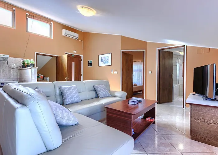 Maria By Interhome *